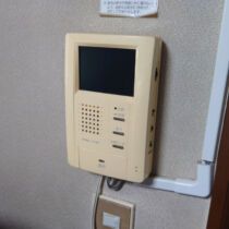 インターホン交換 施工前